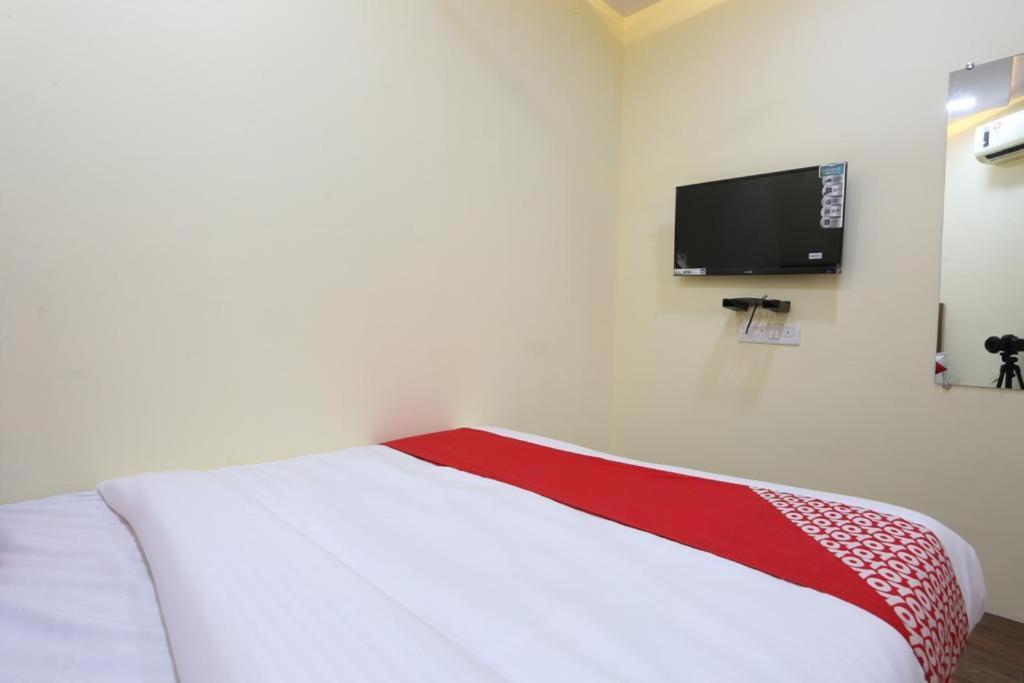 Hotel Crown Goregaon Mumbai — Photos 3